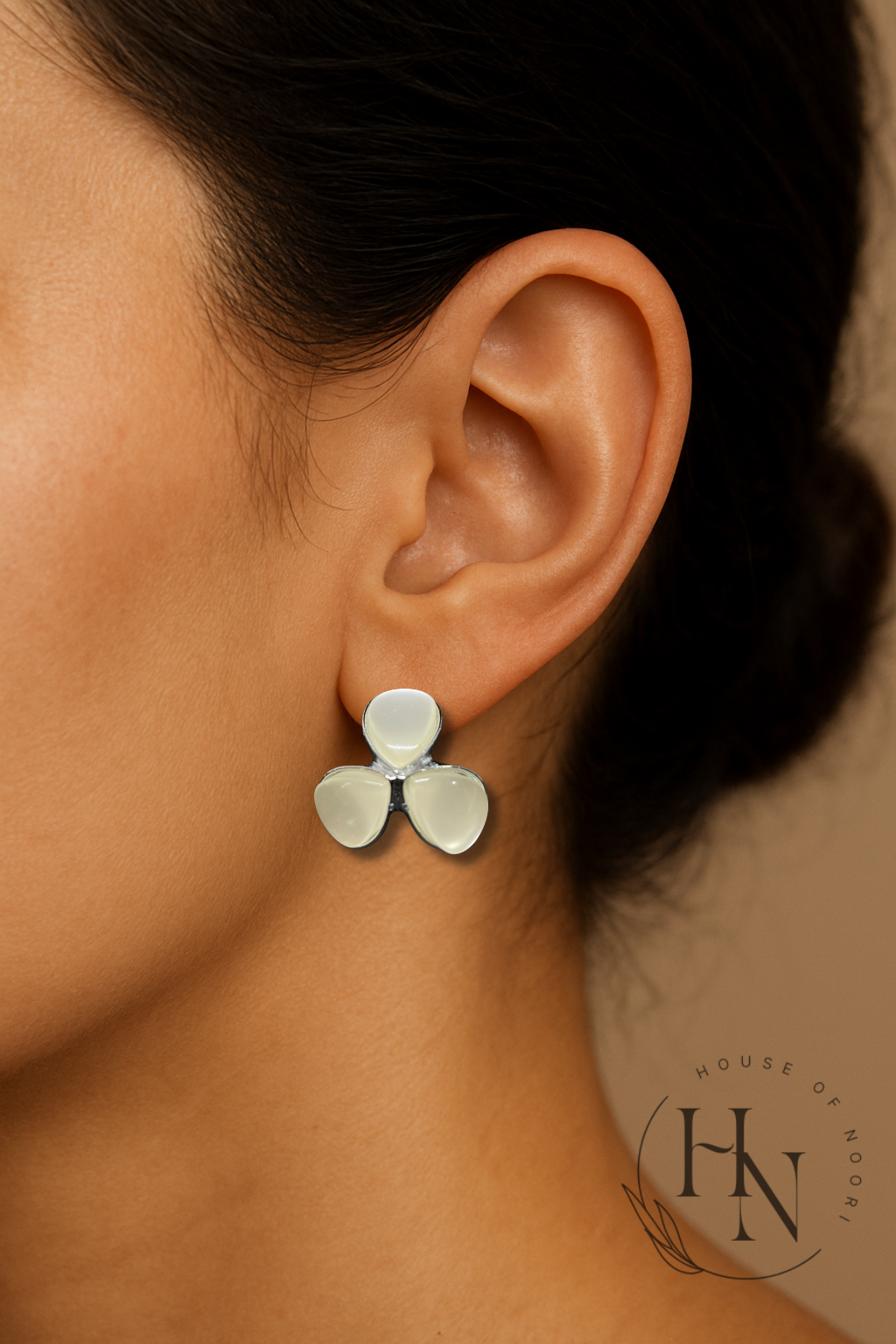 White Teardrop Dangling Earrings