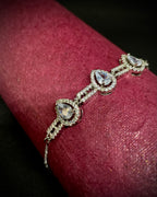 Regal Teardrop Chain Bracelet