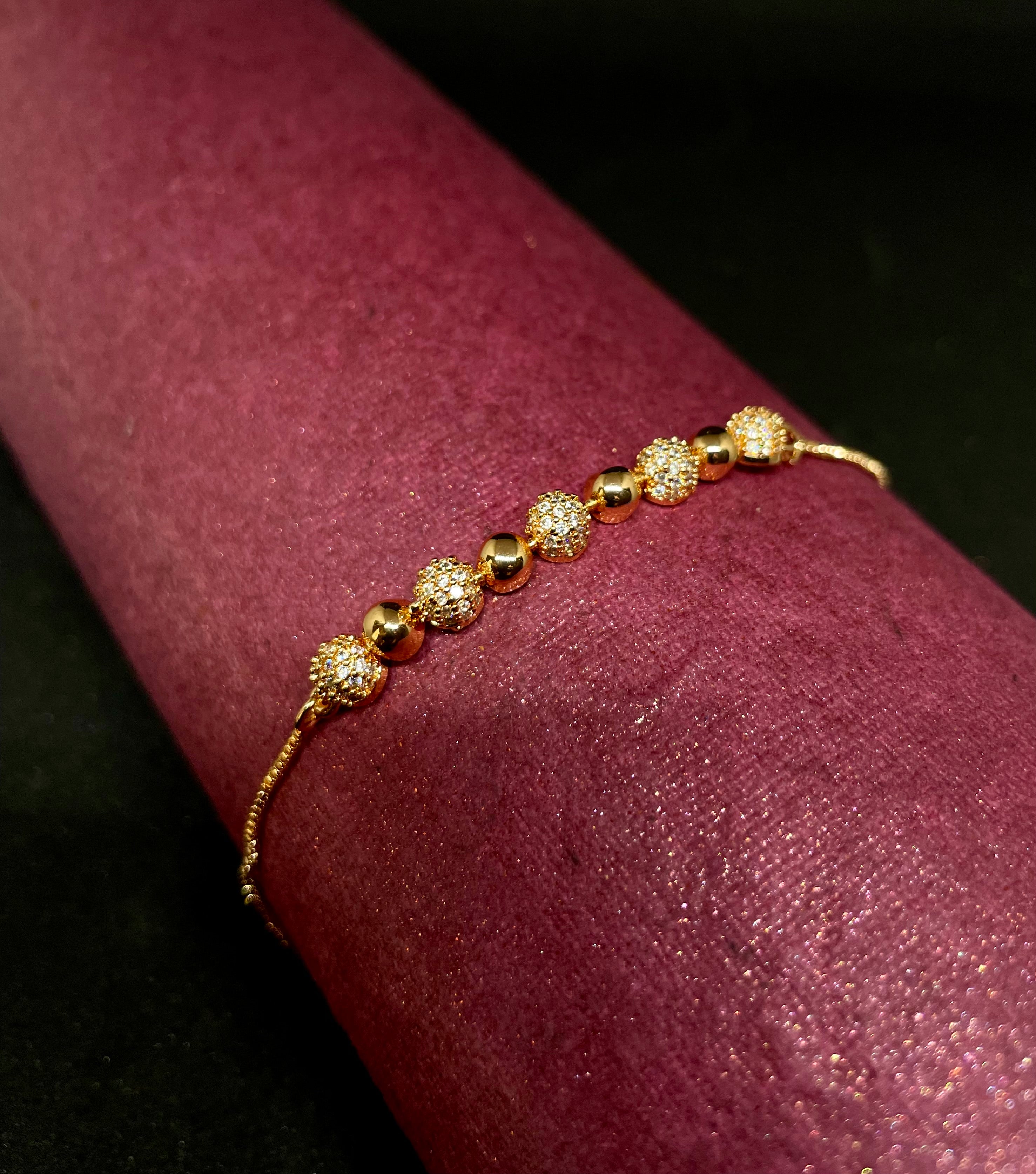 Crowned Glow Crystal Bead Bracelet